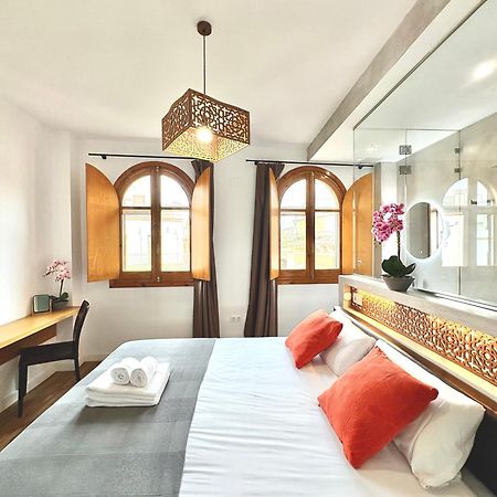 Unique House - Private Spa&Pool -StayinSevilla Kültér fotó