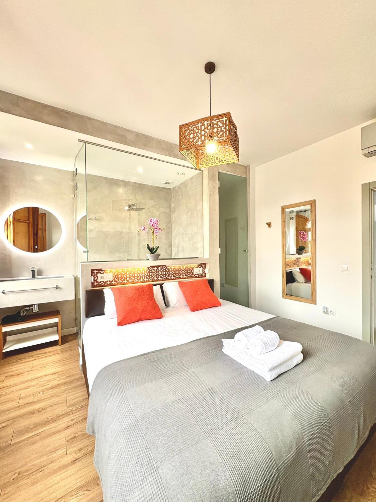 Unique House - Private Spa&Pool -StayinSevilla Kültér fotó