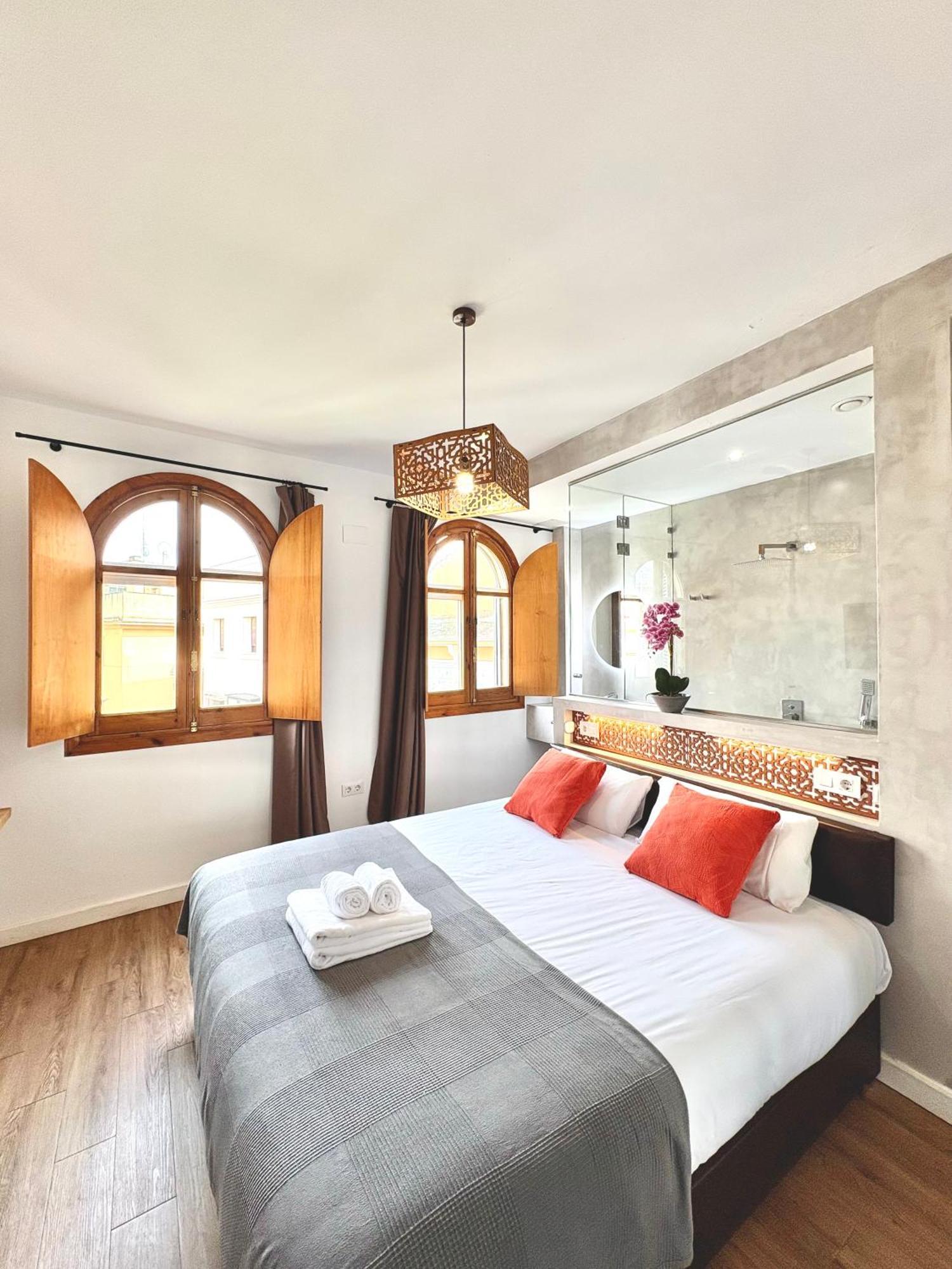 Unique House - Private Spa&Pool -StayinSevilla Kültér fotó