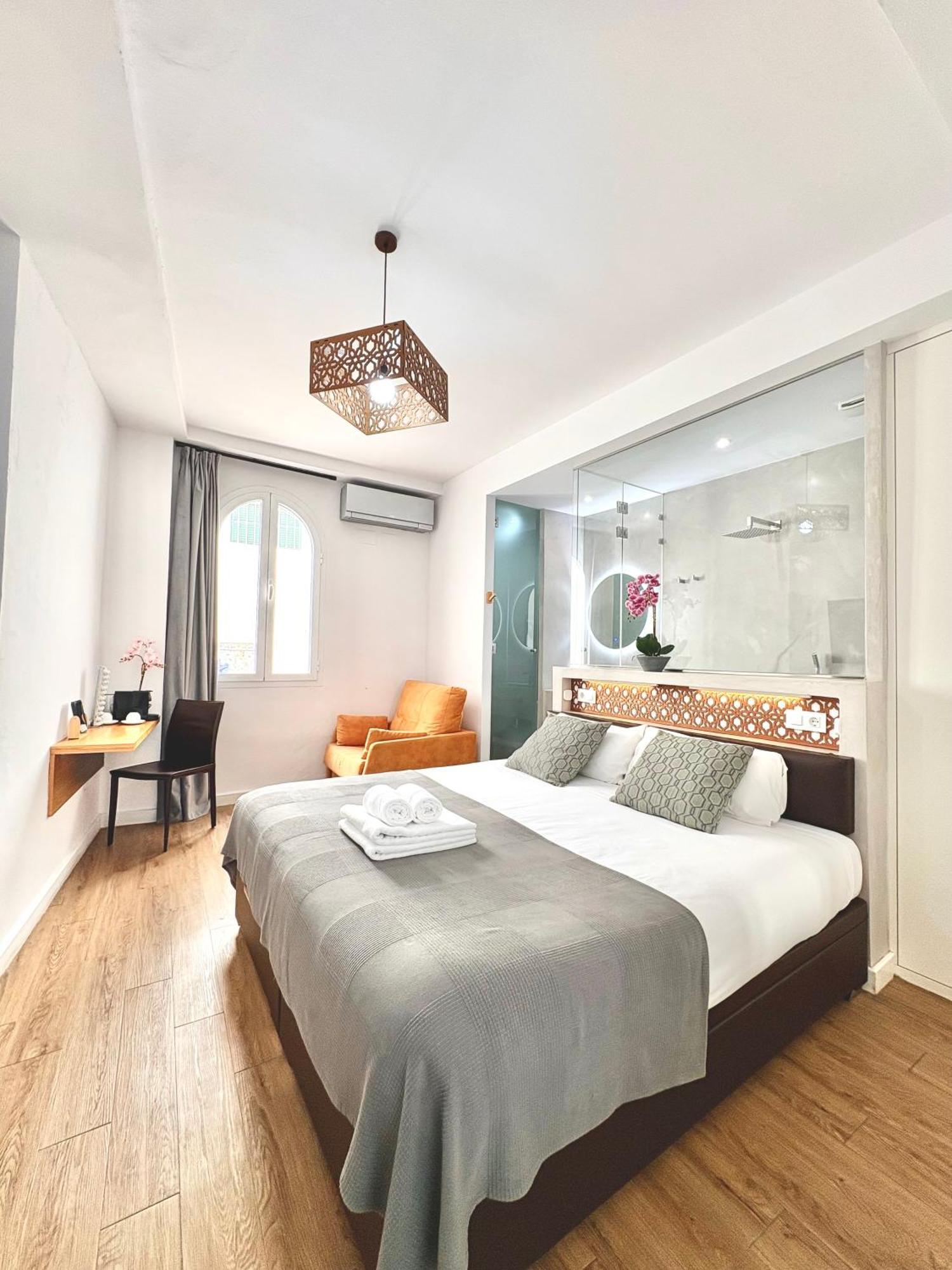 Unique House - Private Spa&Pool -StayinSevilla Kültér fotó